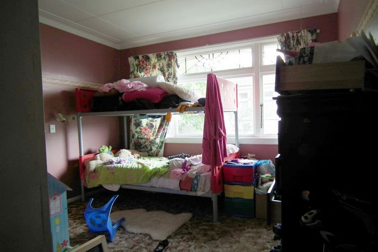 Photo of property in 32 Balmoral Street, Oamaru North, Oamaru, 9400