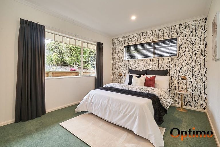 Photo of property in 21 Rothesay Place, Highbury, Palmerston North, 4412