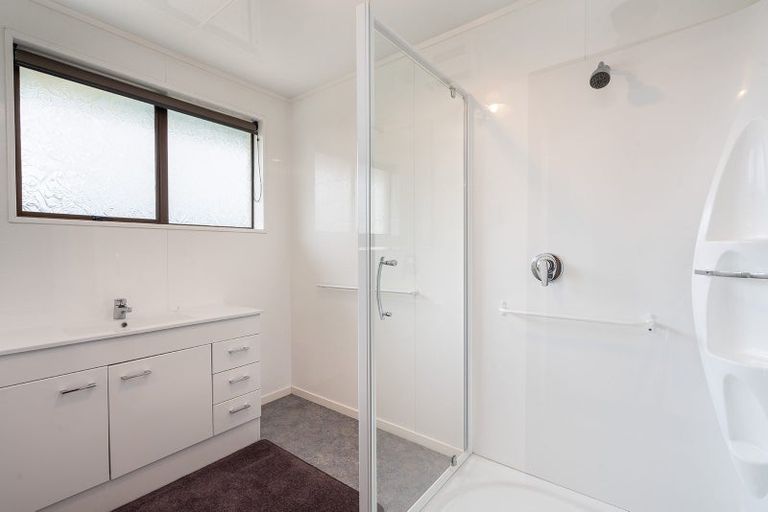 Photo of property in 1 Ash Place, Mosgiel, 9024