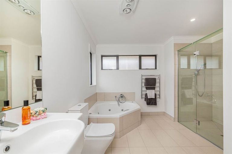 Photo of property in 8 Murfitt Street, Pegasus, 7612