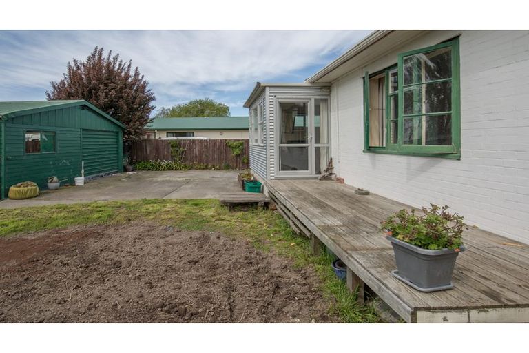 Photo of property in 593 Ferry Road, Woolston, Christchurch, 8023
