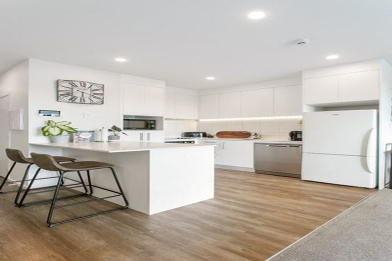 Photo of property in 205/38d Fraser Avenue, Northcote, Auckland, 0627