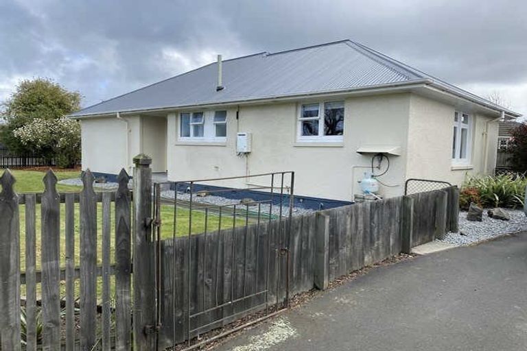 Photo of property in 1 Dix Street, Wigram, Christchurch, 8042