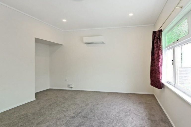 Photo of property in 512 Eastbourne Street East, Hastings, 4122