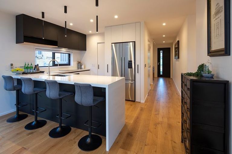 Photo of property in 42 Jack Hanley Drive, Jacks Point, Queenstown, 9371