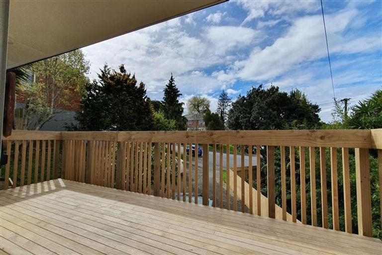 Photo of property in 11 Freyberg Place, Howick, Auckland, 2014