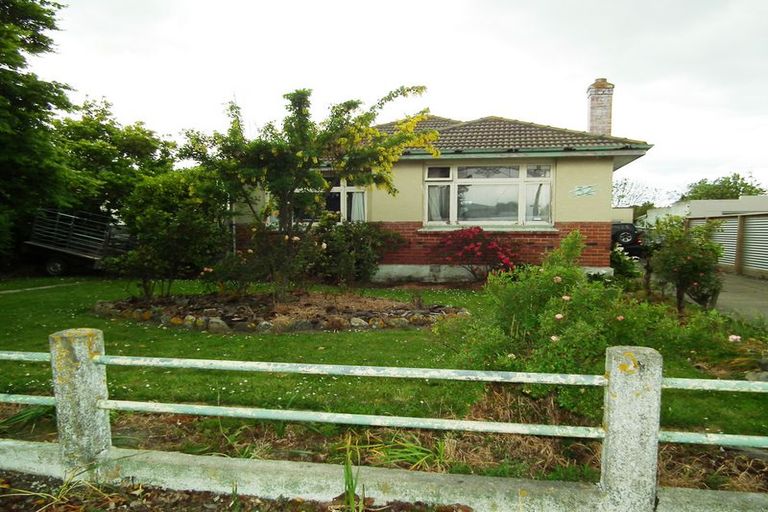 Photo of property in 32 Balmoral Street, Oamaru North, Oamaru, 9400