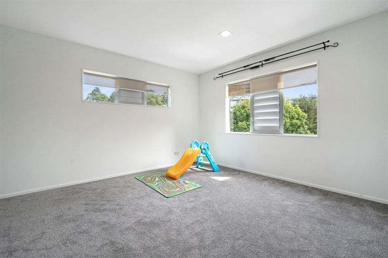Photo of property in 51 Bayside Drive, Browns Bay, Auckland, 0630