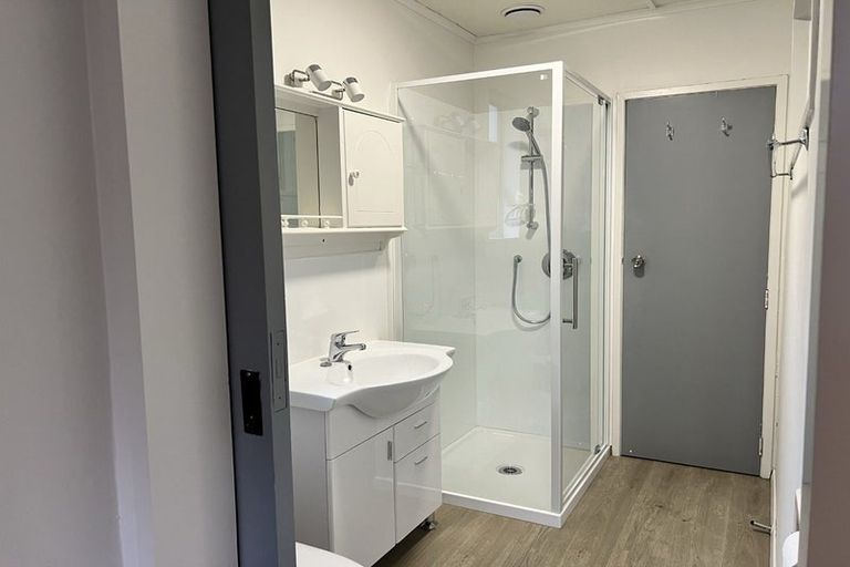 Photo of property in 209 Main Road North, Otaihanga, Paraparaumu, 5036