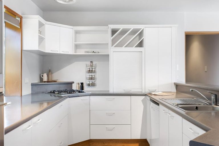 Photo of property in 168 Cashmere Road, Hoon Hay, Christchurch, 8025