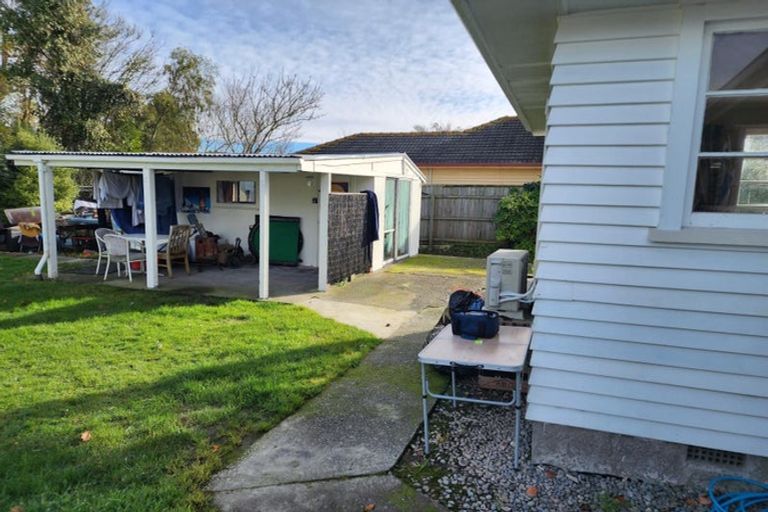 Photo of property in 49 Balgay Street, Upper Riccarton, Christchurch, 8041