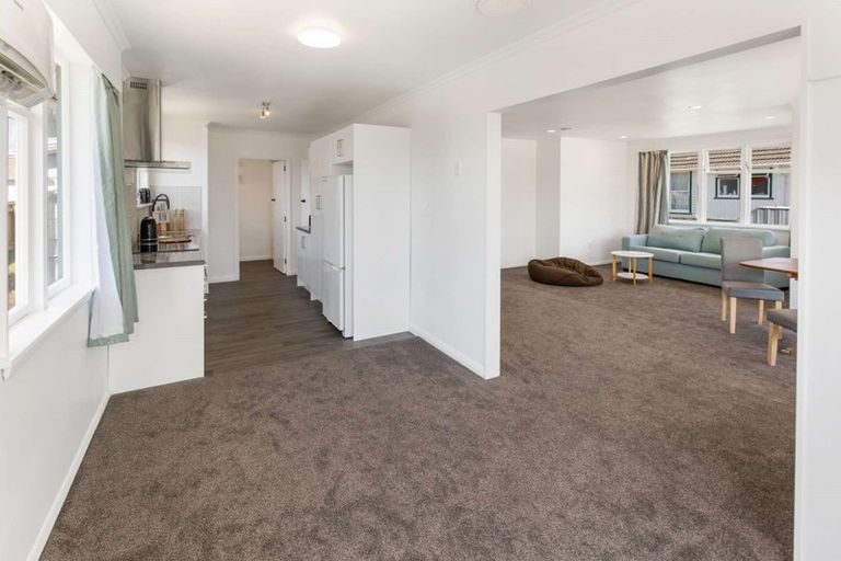 Photo of property in 17 Dorset Street, Levin, 5510