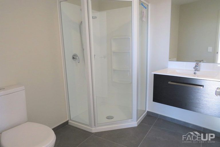 Photo of property in 1/22 Kerewhenua Crescent, Hobsonville, Auckland, 0616