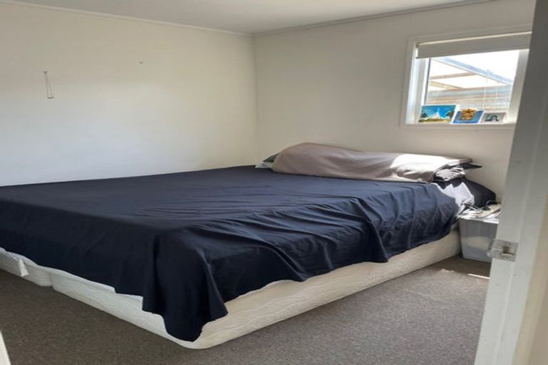 Photo of property in 10 Rimu Road, Mangere Bridge, Auckland, 2022