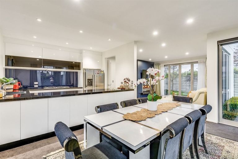 Photo of property in 1 Westpark Drive, Burnside, Christchurch, 8053