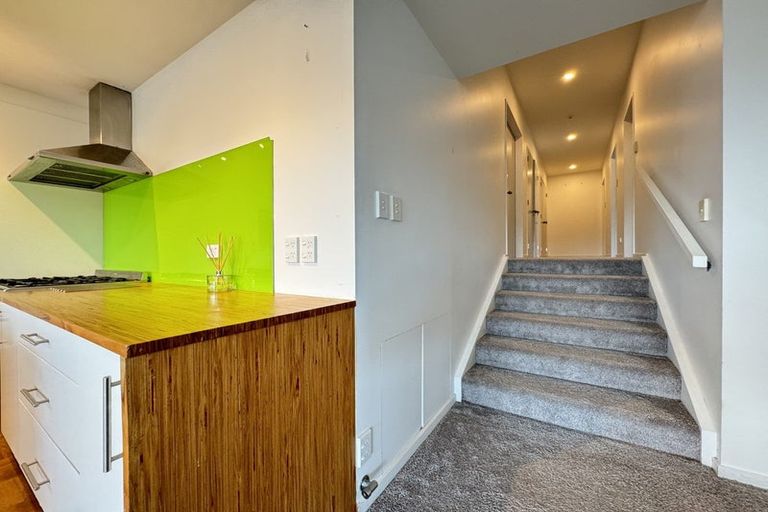 Photo of property in 165 Townsend Road, Miramar, Wellington, 6022