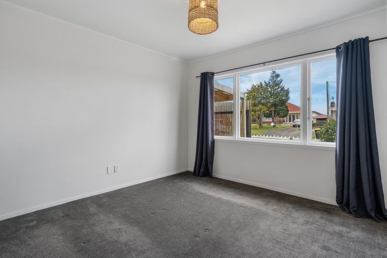 Photo of property in 6 Cambridge Street, Putaruru, 3411