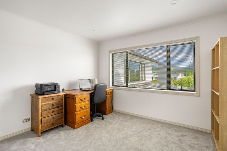 Photo of property in 12 Pelican Place, Whitianga, 3510