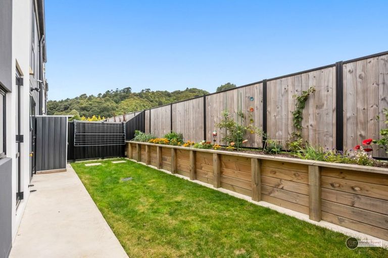 Photo of property in 11 Desert Gold Lane, Wallaceville, Upper Hutt, 5018