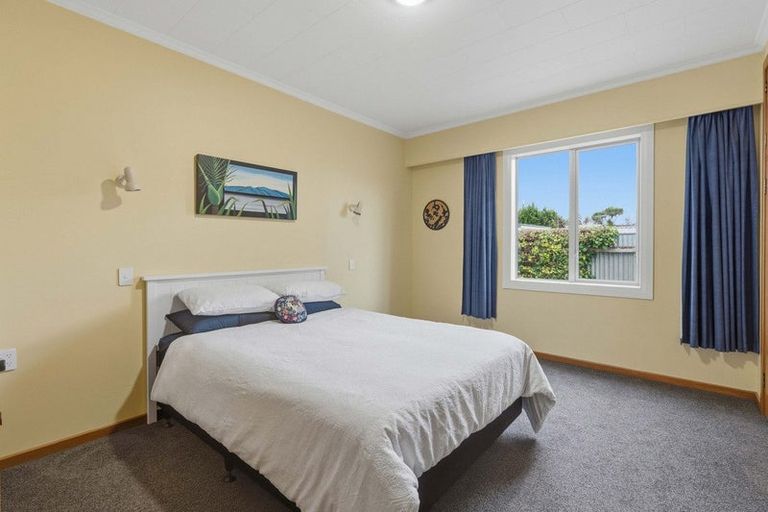 Photo of property in 37 Coutts Road, Gore, 9710