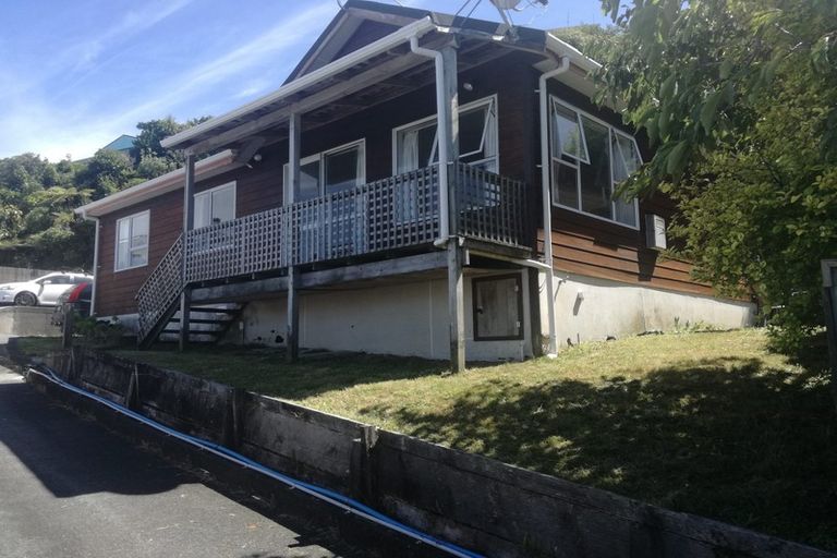 Photo of property in 23a Wye Street, Island Bay, Wellington, 6023