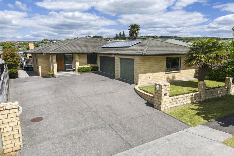 Photo of property in 24 Sunset Drive, Pukekohe, 2120
