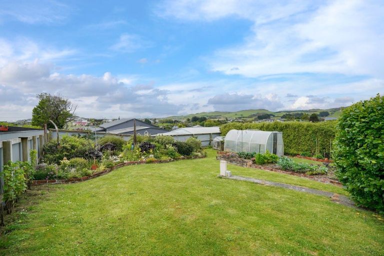 Photo of property in 23 Osborne Street, Riverton/aparima, Riverton, 9822