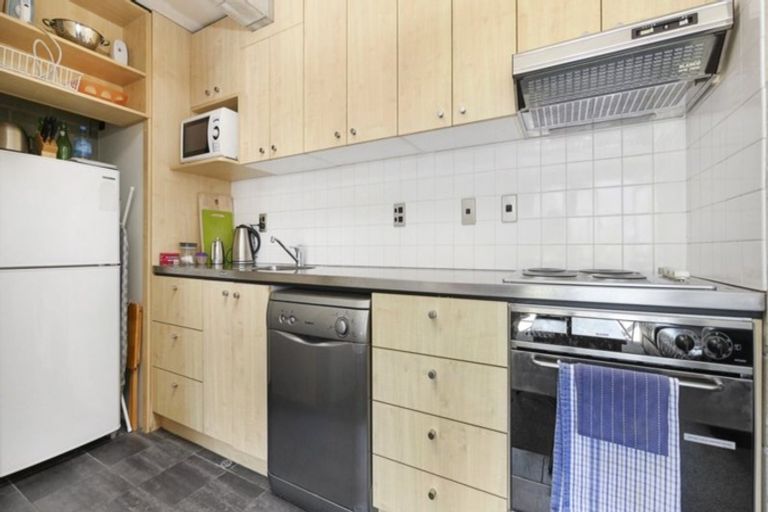 Photo of property in 42/868 Colombo Street, Christchurch Central, Christchurch, 8013