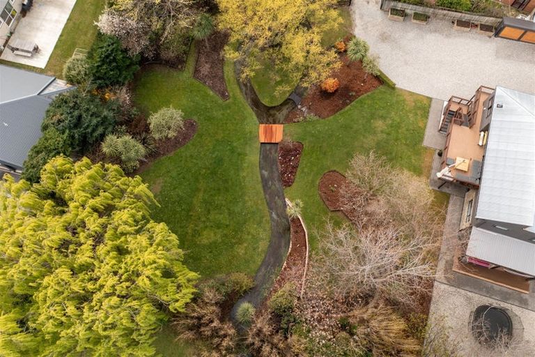 Photo of property in 71 Youghal Street, Wanaka, 9305