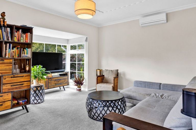 Photo of property in 42 Brooklands Road, Brooklands, New Plymouth, 4310