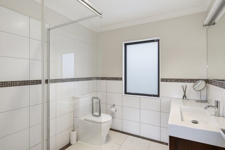 Photo of property in 8 Rae Lane, Paraparaumu Beach, Paraparaumu, 5032