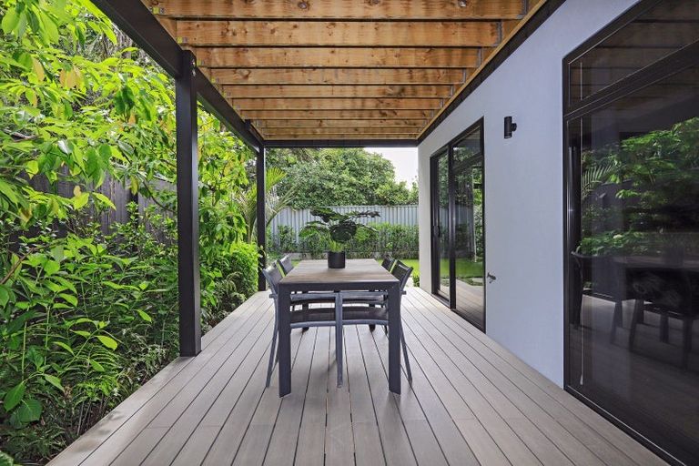 Photo of property in 7a Meeanee Quay, Westshore, Napier, 4110