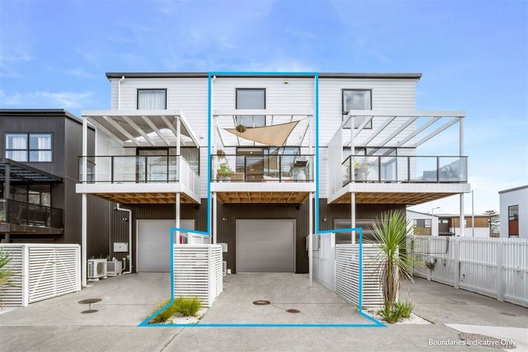 Photo of property in 19 Cutty Sark Road, Hobsonville, Auckland, 0616