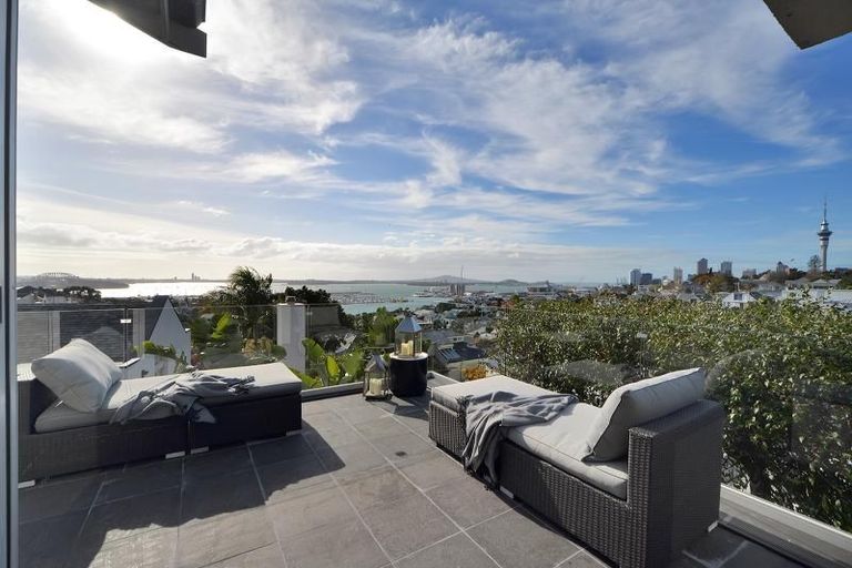 Photo of property in 1 Cameron Street, Saint Marys Bay, Auckland, 1011