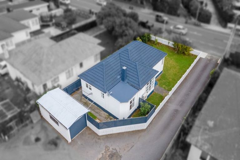 Photo of property in 1/954 High Street, Avalon, Lower Hutt, 5011