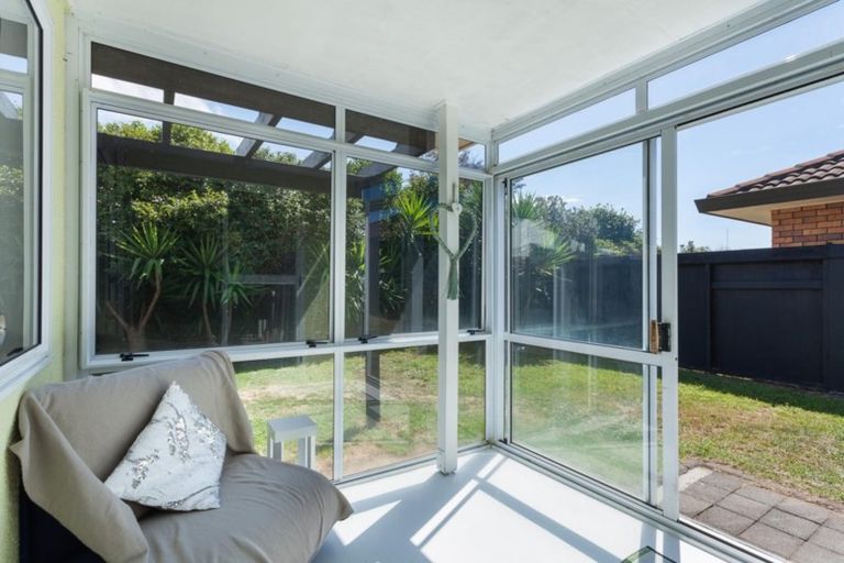 Photo of property in 1/37 Sunrise Avenue, Mount Maunganui, 3116