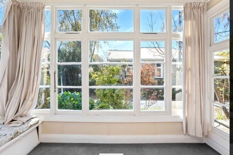 Photo of property in 6 Norwood Street, Beckenham, Christchurch, 8023