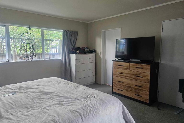 Photo of property in 2/275 Waterloo Road, Waterloo, Lower Hutt, 5011