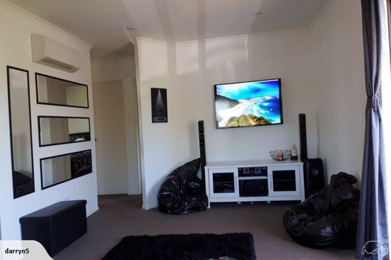 Photo of property in 5 Mcintosh Road, Brighton, Dunedin, 9035