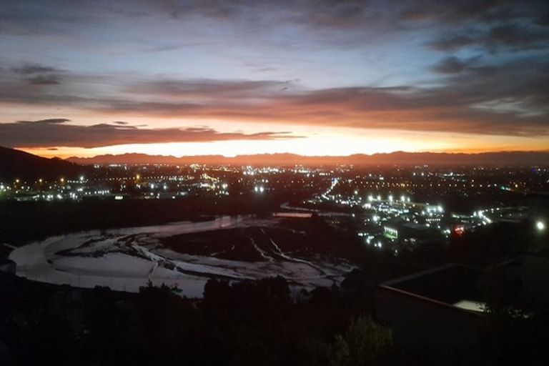 Photo of property in 102 Cannon Hill Crescent, Mount Pleasant, Christchurch, 8081