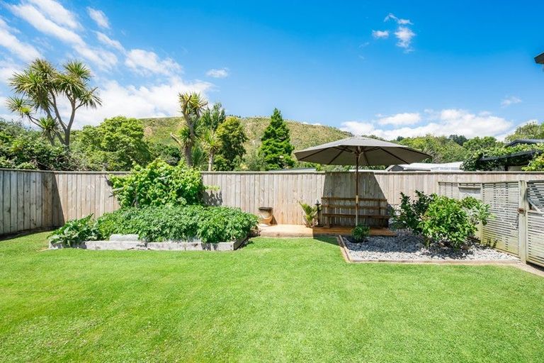 Photo of property in 56 Hinemoa Street, Paraparaumu, 5032