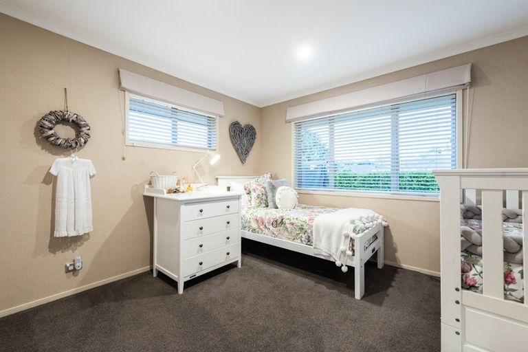 Photo of property in 38 Merriman Place, Pyes Pa, Tauranga, 3112