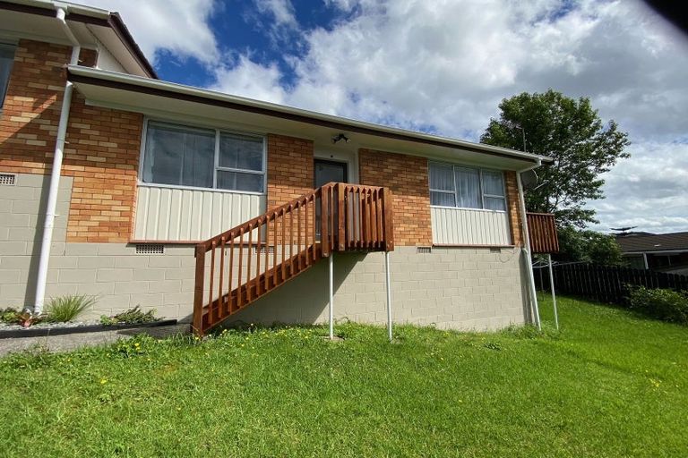 Photo of property in 24 Fitzwater Place, Henderson, Auckland, 0612