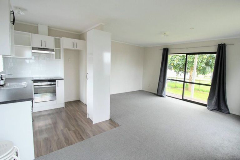 Photo of property in 8a Ross Avenue, Otara, Auckland, 2023