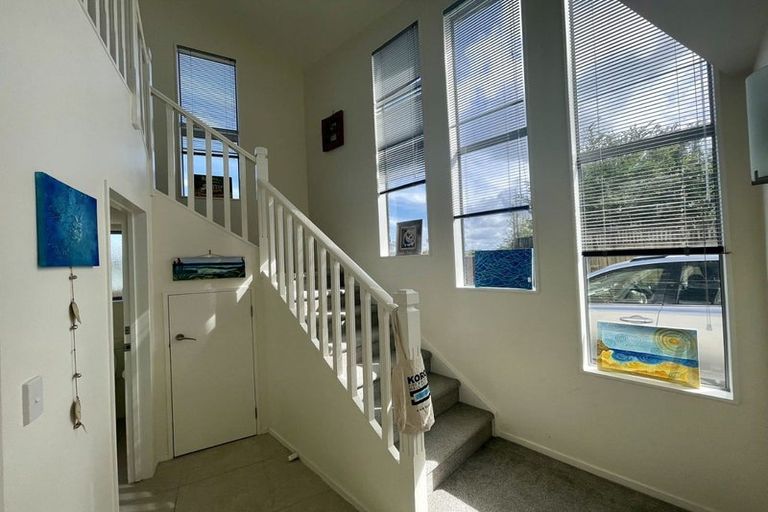 Photo of property in 121a Bruce Road, Glenfield, Auckland, 0629