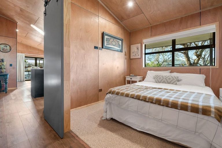 Photo of property in 79 Regent Street, Martinborough, 5711