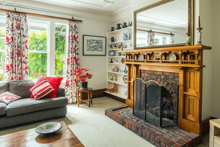 Photo of property in 8 Fergusson Street, Geraldine, 7930