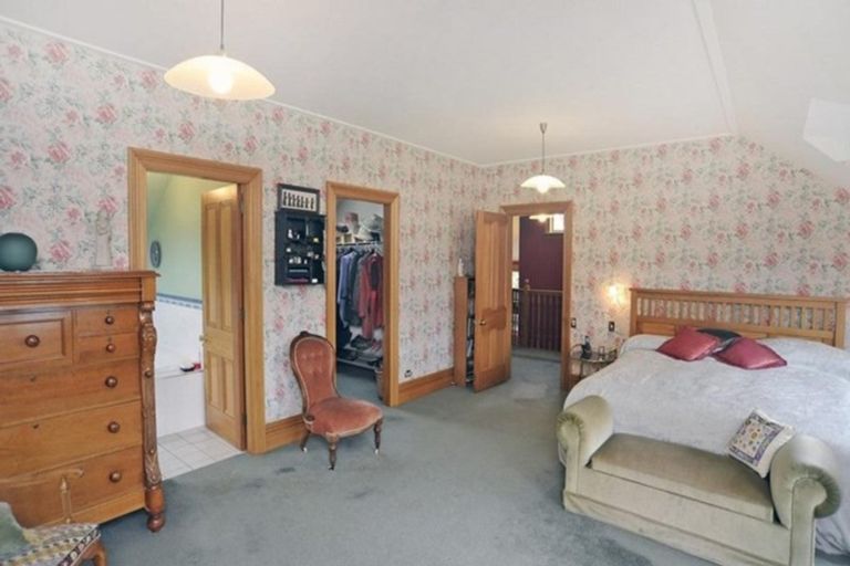 Photo of property in 13 Waikana Street, Broad Bay, Dunedin, 9014