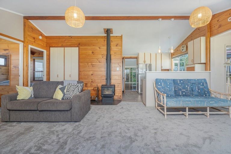 Photo of property in 3 Puketitiro Place, Wharekaho, Whitianga, 3592