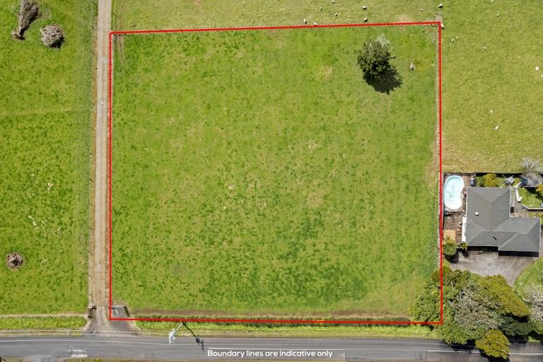 Photo of property in 255 Razorback Road, Bombay, 2472